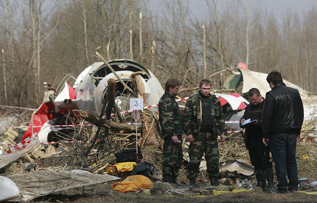 СМИ: власти Польши подтасовали факты авиакатастрофы, приведшей к гибели президента Леха Качиньского