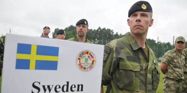 Не успев вступить в НАТО, Швеция вписалась в крупнейшие за тридцать лет военные учения