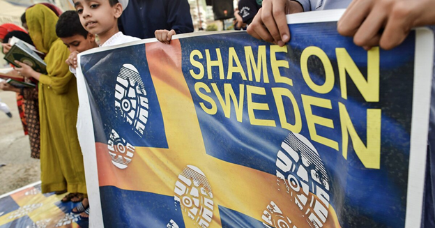 Протестующий в Стокгольме святотатствовал над Кораном