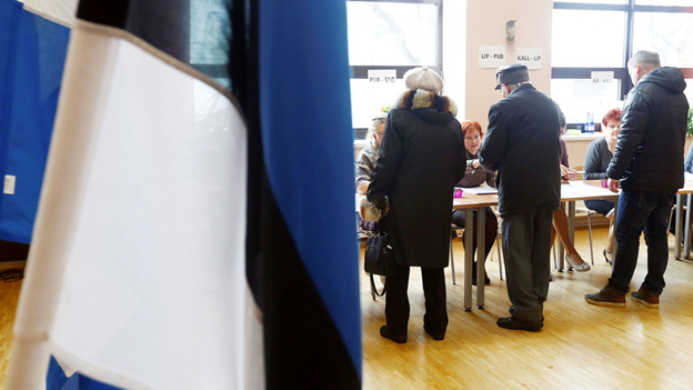 В Эстонии намерены лишить права голоса проживающих там граждан РФ и Белоруссии