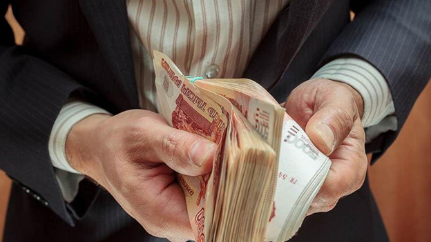 Россияне назвали сумму зарплаты, достаточную для счастья