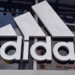 Adidas сократит до 500 рабочих мест в штаб-квартире в Херцогенаурахе